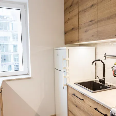 Book A Book - In The City Center Apartament *