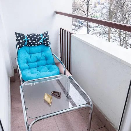 Book A Book - In The City Center Apartament *